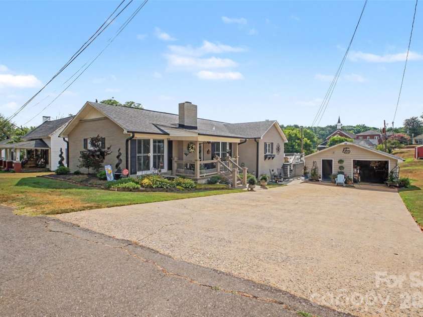 217 Cline Street, Lawndale, NC 28090.  MLS# CAR4404014, YatesRealty ID 41517. 