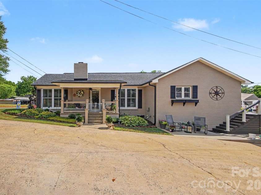 217 Cline Street, Lawndale, NC 28090.  MLS# CAR4404014, YatesRealty ID 41517. 