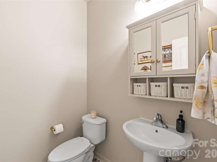 168 Limerick Road, Mooresville, NC 28115.  MLS# CAR4410572, YatesRealty ID 41519. 