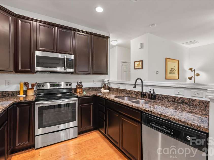 168 Limerick Road, Mooresville, NC 28115.  MLS# CAR4410572, YatesRealty ID 41519. 