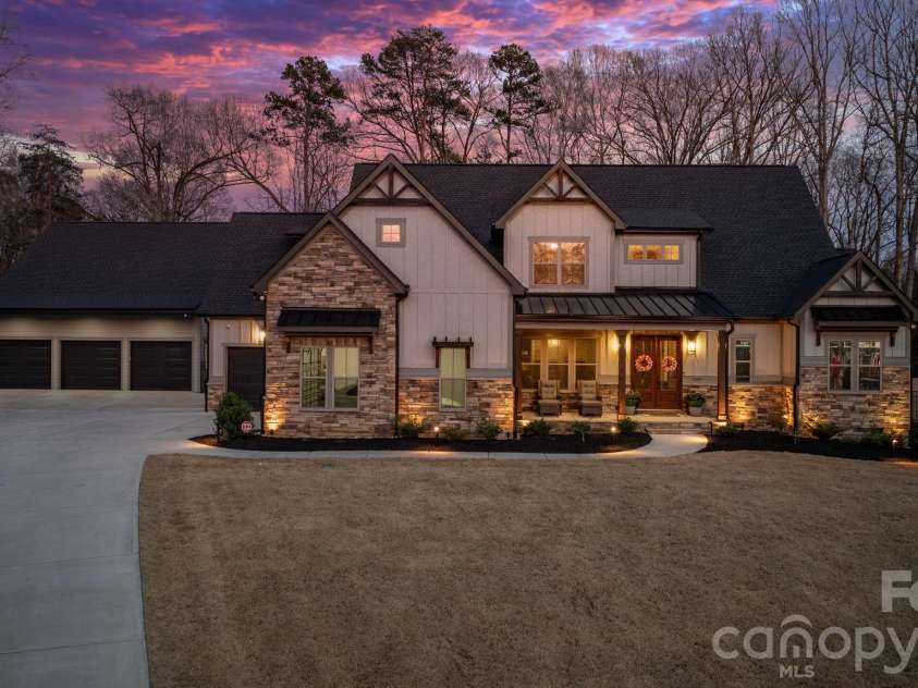 7269 Savannah Court, Denver, NC 28037.  MLS# CAR4355590, YatesRealty ID 4152. 