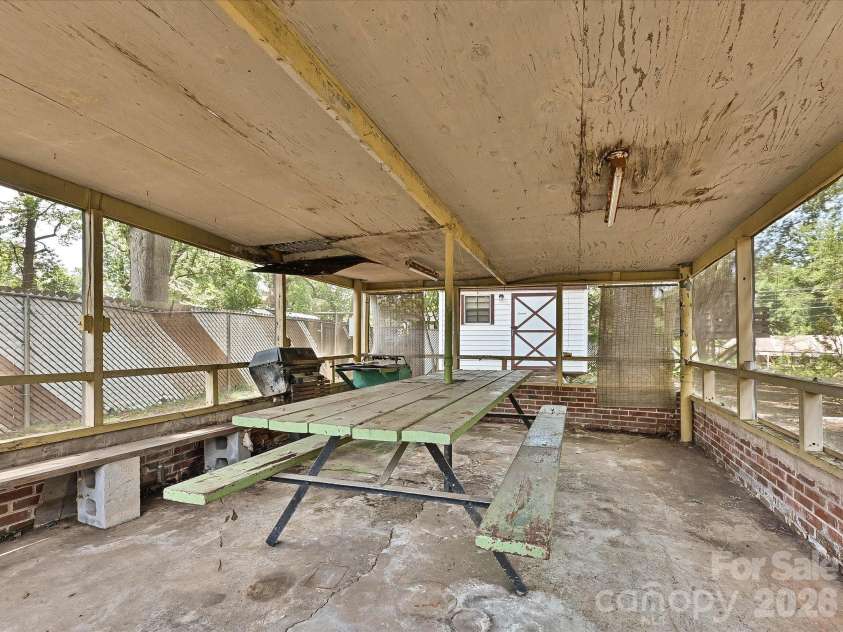 3000 Barfield Drive, Charlotte, NC 28217.  MLS# CAR4400815, YatesRealty ID 41520. Screened Porch