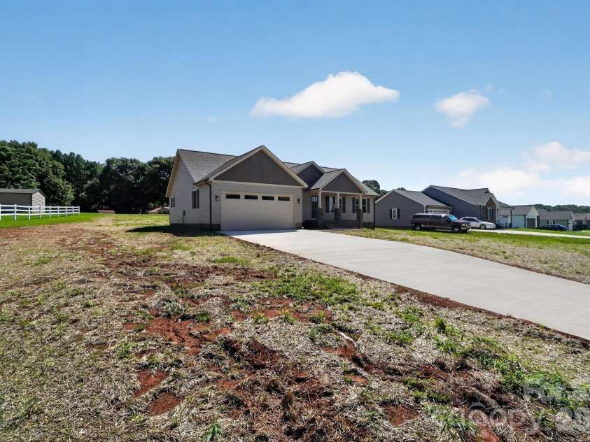2418 Rock Dam Road, Lincolnton, NC 28092.  MLS# CAR4410742, YatesRealty ID 41521. 