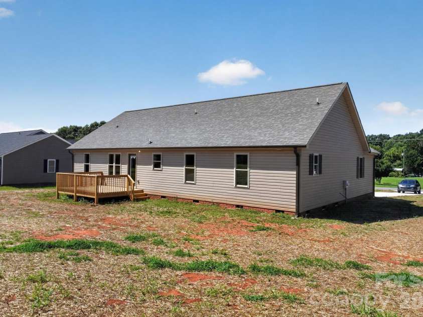 2418 Rock Dam Road, Lincolnton, NC 28092.  MLS# CAR4410742, YatesRealty ID 41521. 