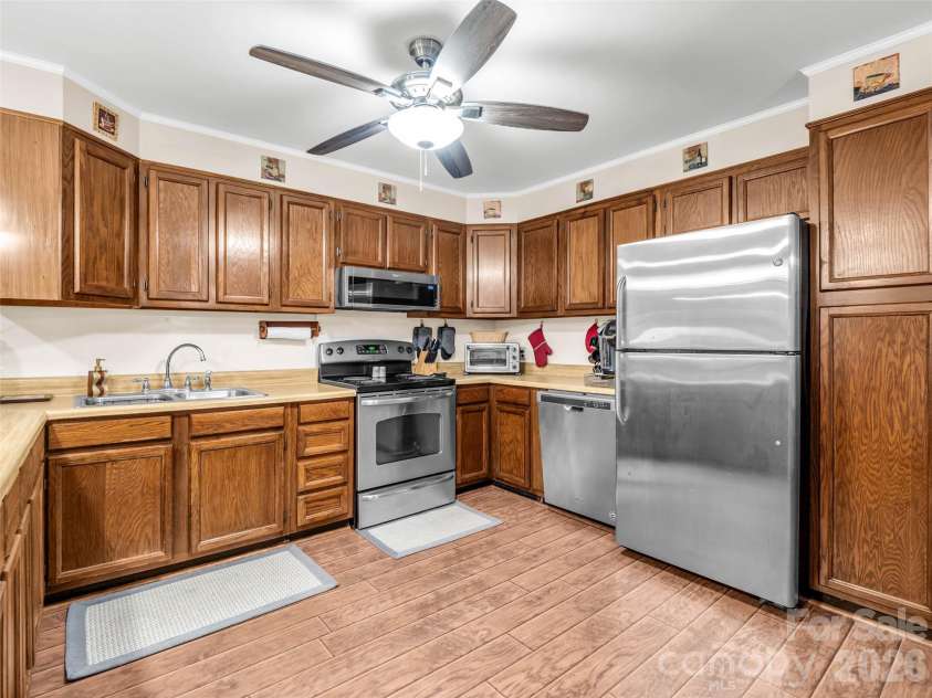 297 Chimney Cliffs Drive, Lake Lure, NC 28746.  MLS# CAR4408093, YatesRealty ID 41523. 