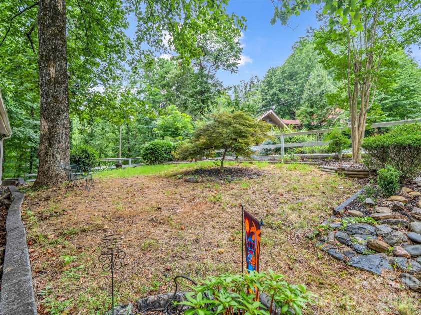 297 Chimney Cliffs Drive, Lake Lure, NC 28746.  MLS# CAR4408093, YatesRealty ID 41523. 