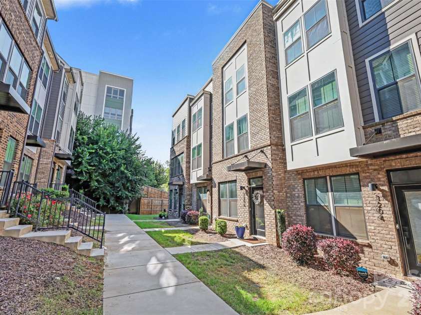 1206 Gleason Way, Charlotte, NC 28217.  MLS# CAR4410648, YatesRealty ID 41525. 