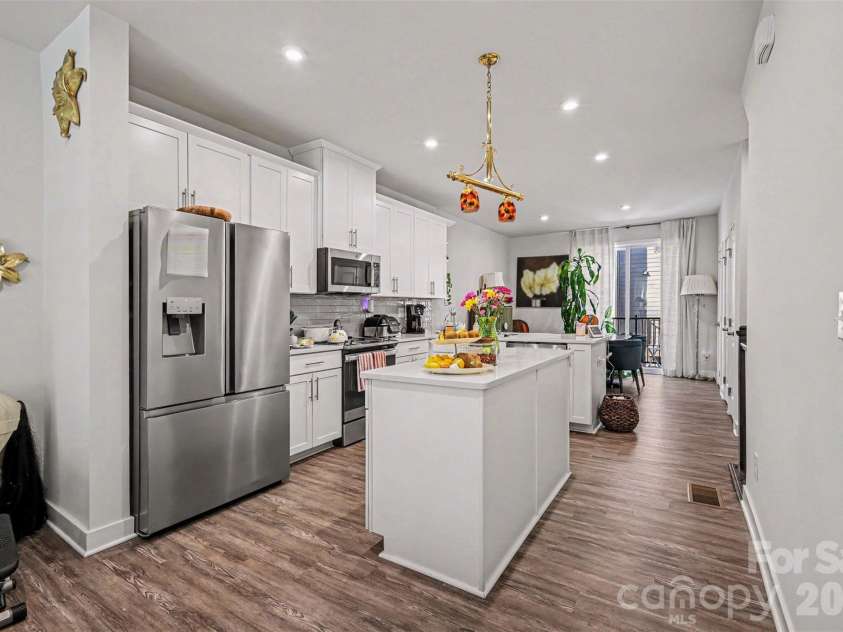 1206 Gleason Way, Charlotte, NC 28217.  MLS# CAR4410648, YatesRealty ID 41525. 