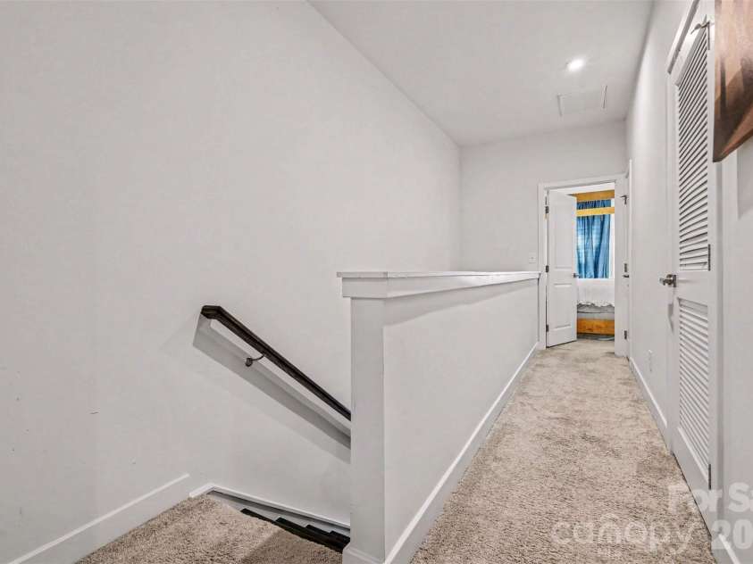 1206 Gleason Way, Charlotte, NC 28217.  MLS# CAR4410648, YatesRealty ID 41525. 