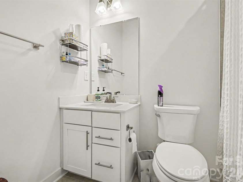 1206 Gleason Way, Charlotte, NC 28217.  MLS# CAR4410648, YatesRealty ID 41525. 