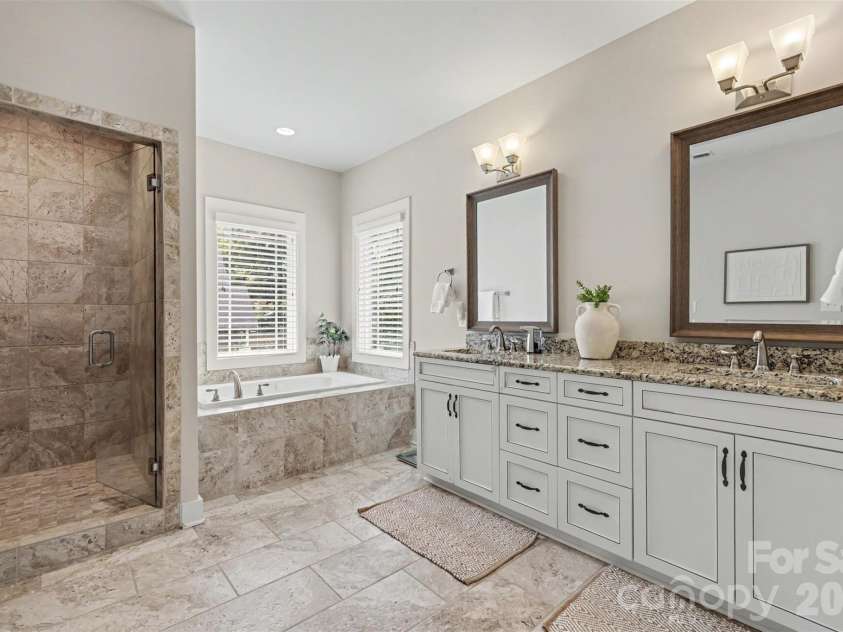 2914 Windsor Avenue, Charlotte, NC 28209.  MLS# CAR4409213, YatesRealty ID 41528. Spa like primary bath