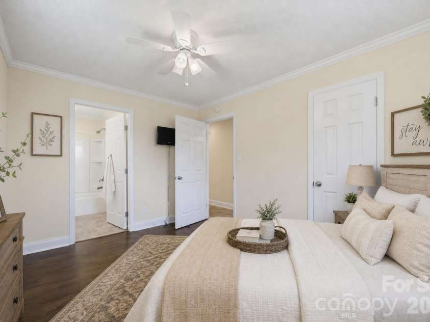 3907 Little Mountain Road, Gastonia, NC 28056.  MLS# CAR4406918, YatesRealty ID 41529. 