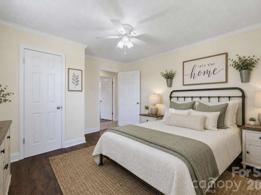 3907 Little Mountain Road, Gastonia, NC 28056.  MLS# CAR4406918, YatesRealty ID 41529. 