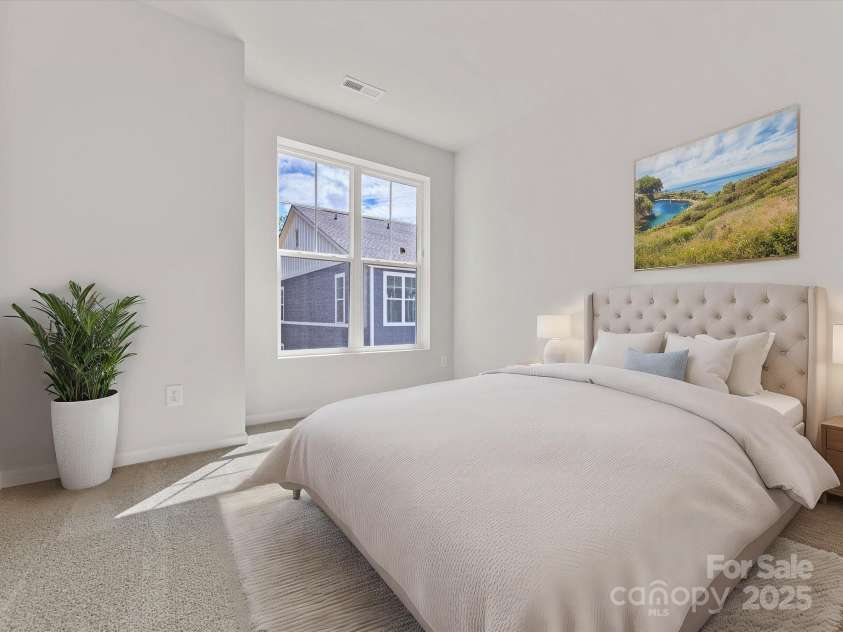 2121 Acclaim Street, Charlotte, NC 28205.  MLS# CAR4129764, YatesRealty ID 4153. 