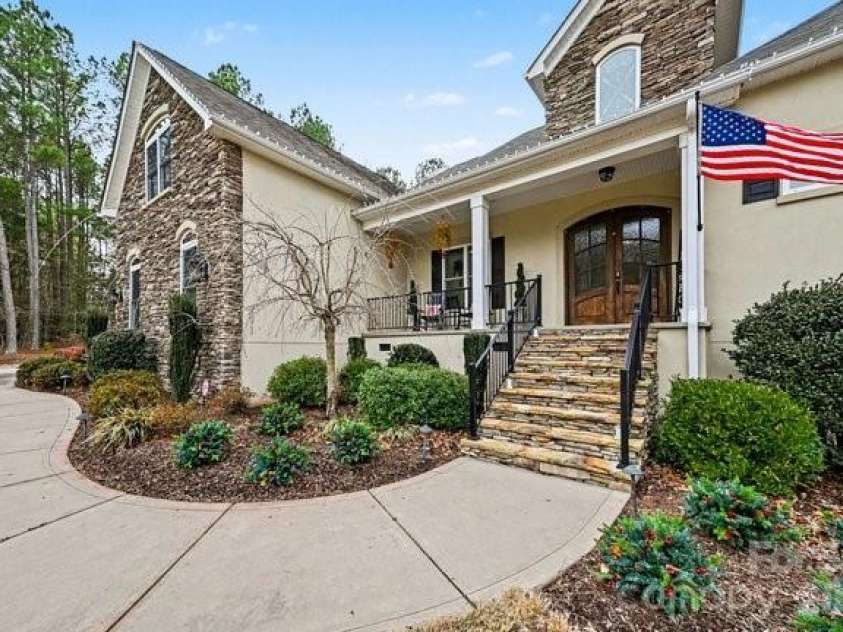 300 Old Hickory Court, Fort Mill, SC 29715.  MLS# CAR4346780, YatesRealty ID 4153. 