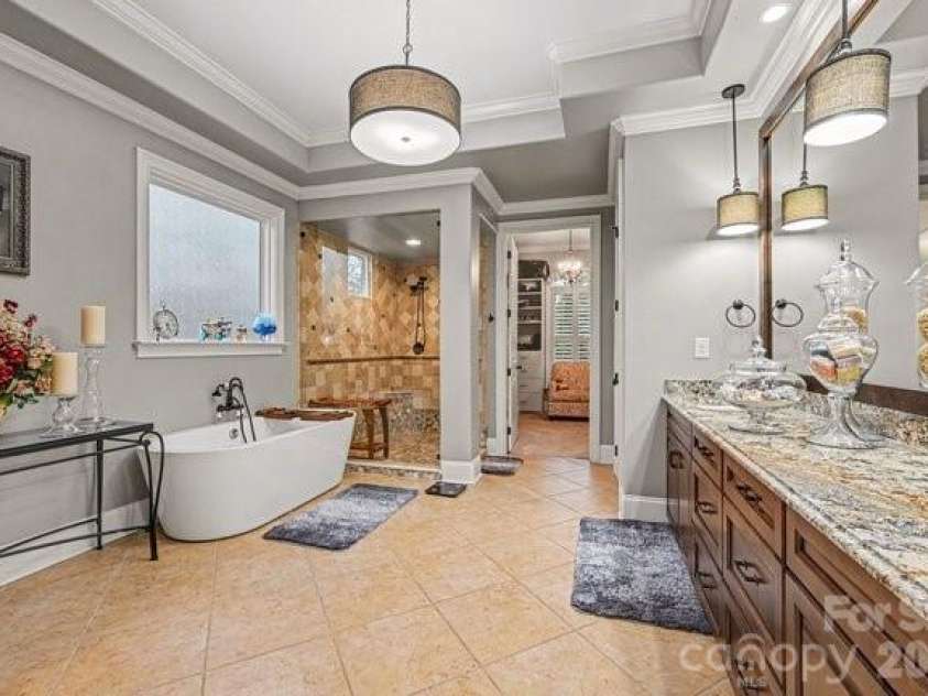 300 Old Hickory Court, Fort Mill, SC 29715.  MLS# CAR4346780, YatesRealty ID 4153. 
