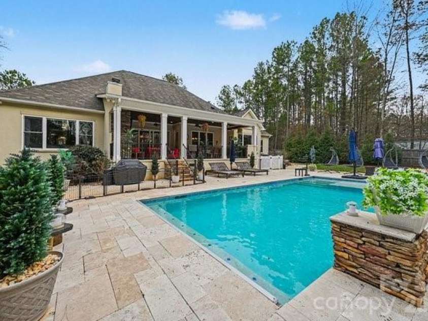 300 Old Hickory Court, Fort Mill, SC 29715.  MLS# CAR4346780, YatesRealty ID 4153. 