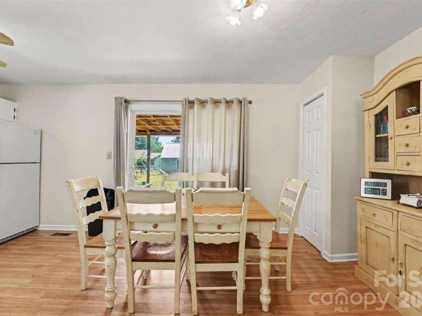1130 Julius Drive, Salisbury, NC 28147.  MLS# CAR4407179, YatesRealty ID 41530. 