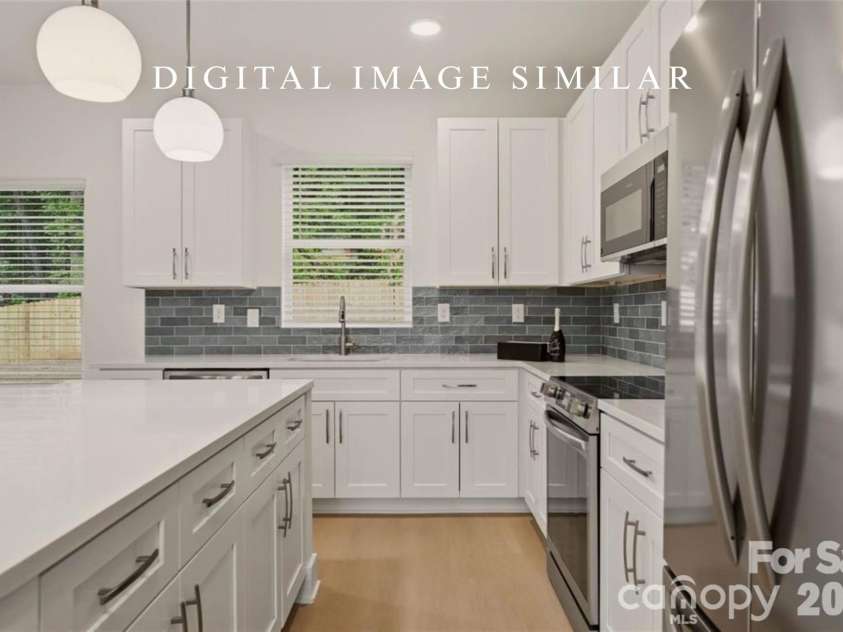 9330 Horseshoe Bend Drive, Charlotte, NC 28215.  MLS# CAR4399602, YatesRealty ID 41531. 