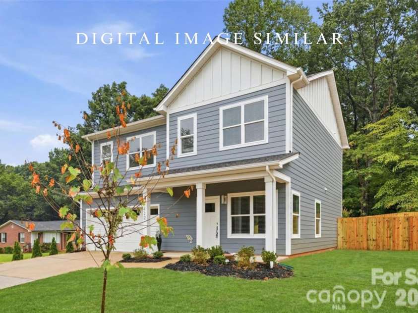 9330 Horseshoe Bend Drive, Charlotte, NC 28215.  MLS# CAR4399602, YatesRealty ID 41531. 