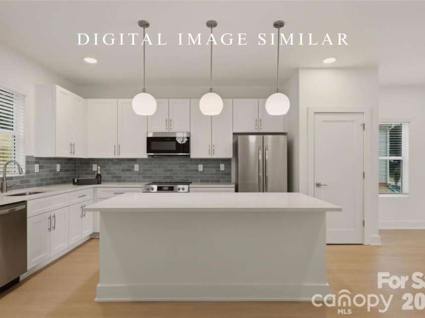 9330 Horseshoe Bend Drive, Charlotte, NC 28215.  MLS# CAR4399602, YatesRealty ID 41531. 