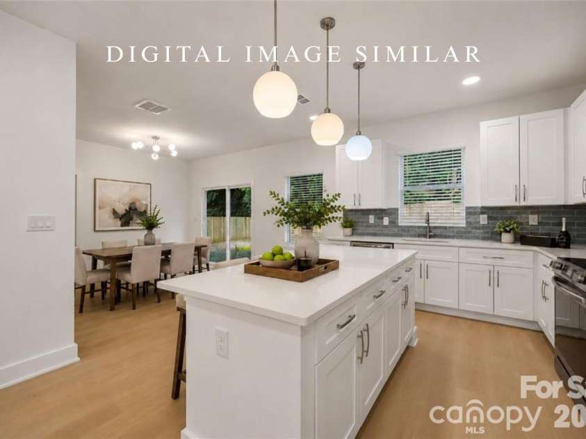 9330 Horseshoe Bend Drive, Charlotte, NC 28215.  MLS# CAR4399602, YatesRealty ID 41531. 