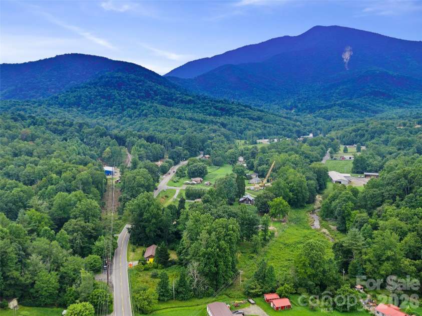 1644 State Hwy 80 S None, Burnsville, NC 28714.  MLS# CAR4408364, YatesRealty ID 41533. 