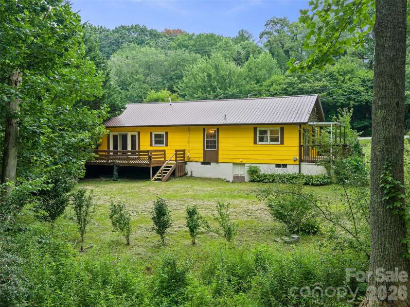 1644 State Hwy 80 S None, Burnsville, NC 28714.  MLS# CAR4408364, YatesRealty ID 41533. Back Yard