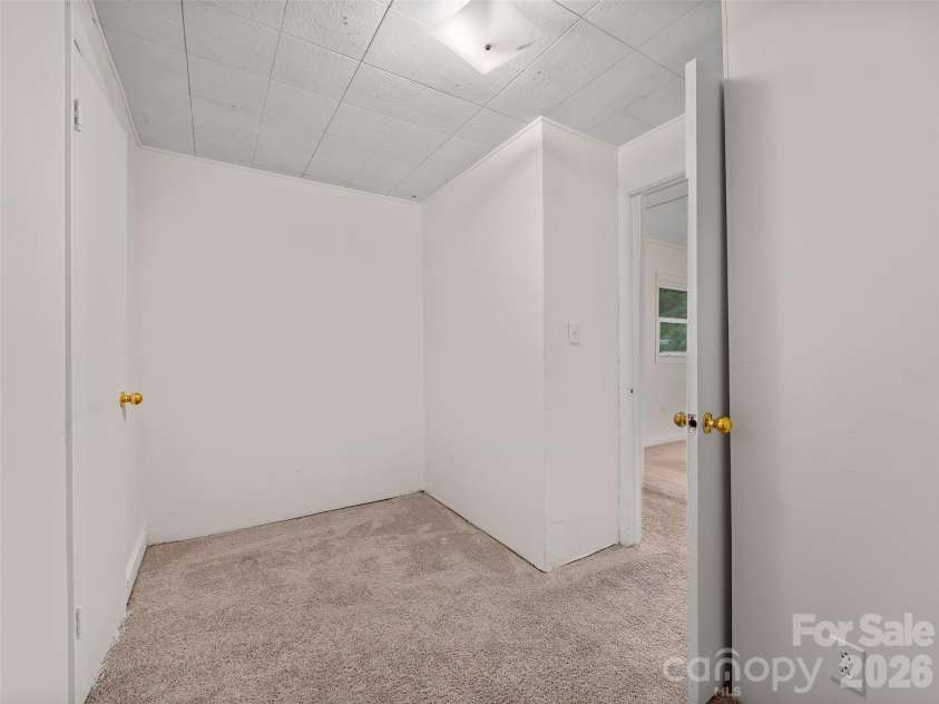 1644 State Hwy 80 S None, Burnsville, NC 28714.  MLS# CAR4408364, YatesRealty ID 41533. Closet