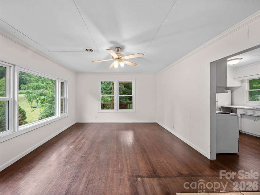 1644 State Hwy 80 S None, Burnsville, NC 28714.  MLS# CAR4408364, YatesRealty ID 41533. Living Room Entry