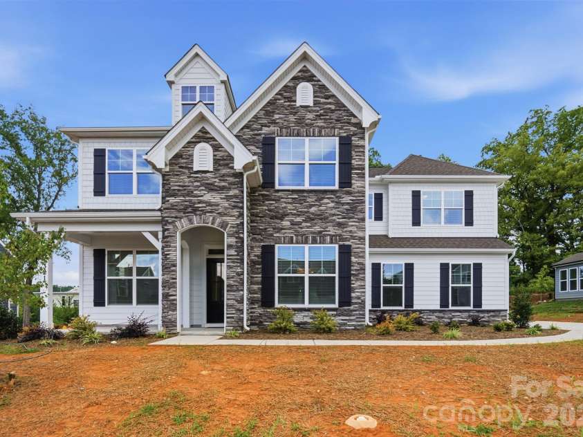 1321 Knob Creek Drive, Gastonia, NC 28054.  MLS# CAR4362549, YatesRealty ID 41534. Homesite 412 features a Colfax E floorplan- grass to be installed