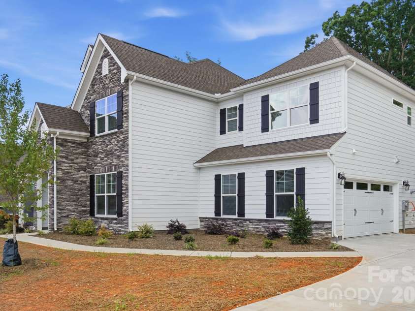 1321 Knob Creek Drive, Gastonia, NC 28054.  MLS# CAR4362549, YatesRealty ID 41534. Homesite 412 features a Colfax E floorplan- grass to be installed