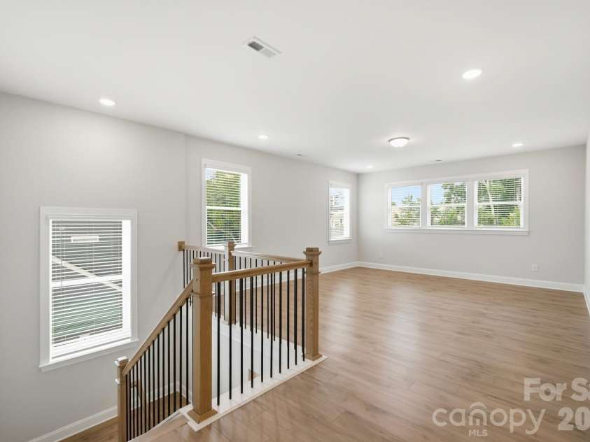 1321 Knob Creek Drive, Gastonia, NC 28054.  MLS# CAR4362549, YatesRealty ID 41534. Loft