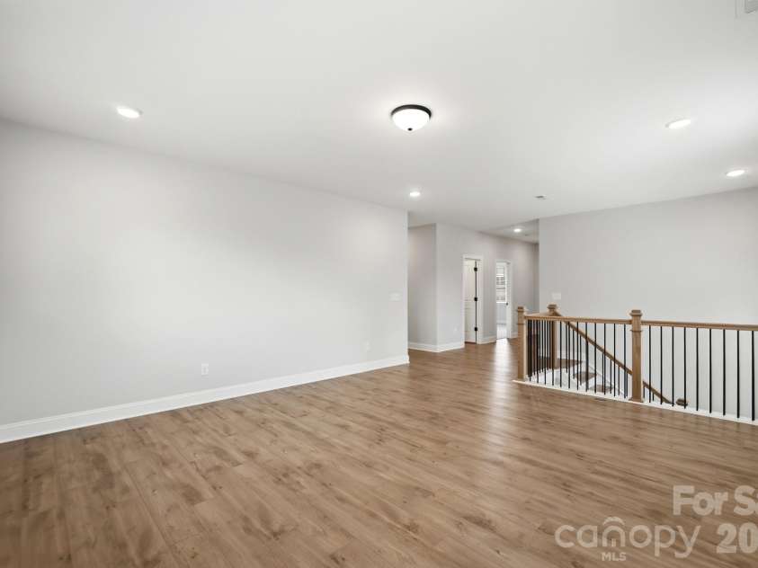 1321 Knob Creek Drive, Gastonia, NC 28054.  MLS# CAR4362549, YatesRealty ID 41534. Loft