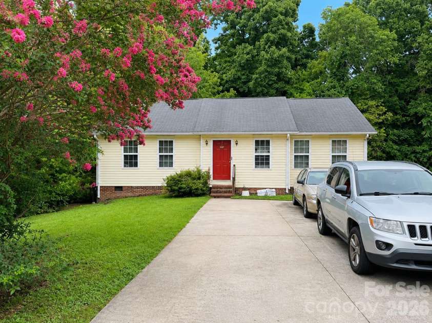 910 2nd Street, Spencer, NC 28159.  MLS# CAR4410739, YatesRealty ID 41537. 
