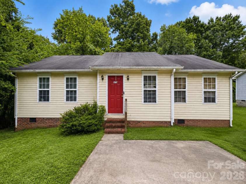 910 2nd Street, Spencer, NC 28159.  MLS# CAR4410739, YatesRealty ID 41537. Front