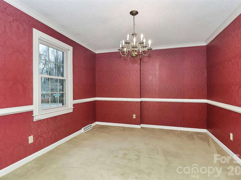 1202 Daybrook Drive, Kannapolis, NC 28081.  MLS# CAR4336228, YatesRealty ID 4154. 
