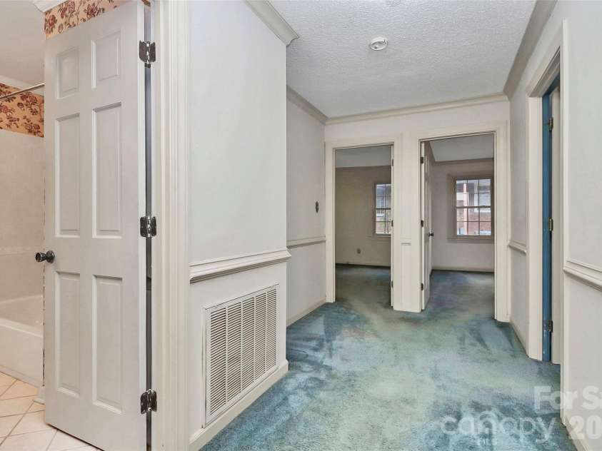 1202 Daybrook Drive, Kannapolis, NC 28081.  MLS# CAR4336228, YatesRealty ID 4154. 