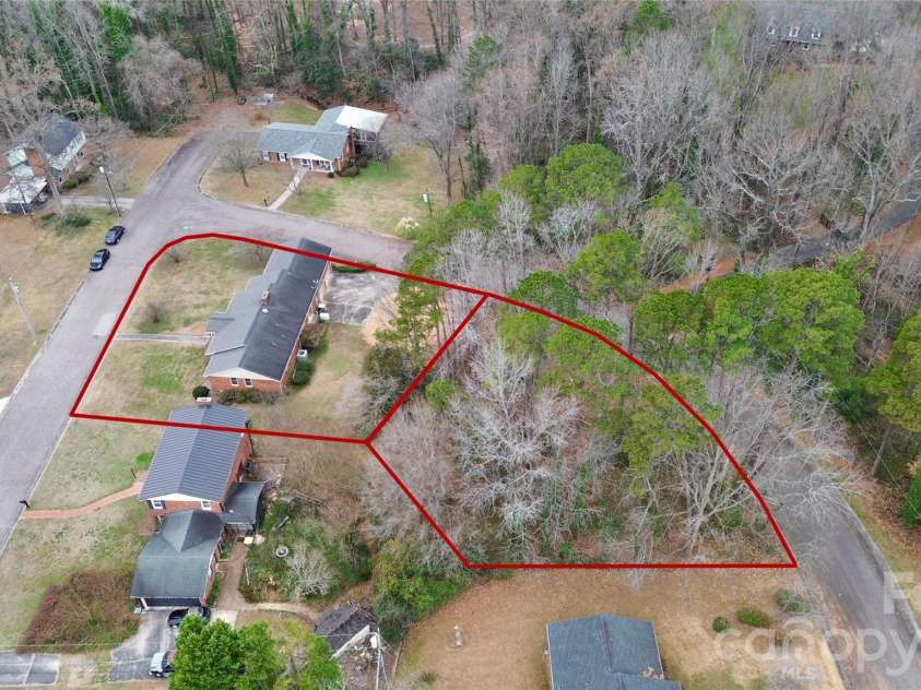 1202 Daybrook Drive, Kannapolis, NC 28081.  MLS# CAR4336228, YatesRealty ID 4154. Lines are approximate