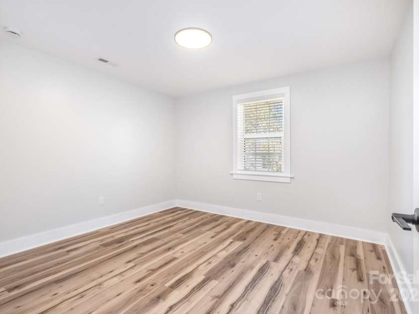 1402 Birch Street, Kannapolis, NC 28081.  MLS# CAR4315178, YatesRealty ID 4154. 