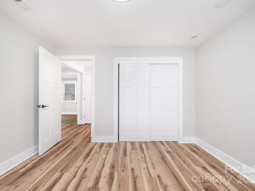 1402 Birch Street, Kannapolis, NC 28081.  MLS# CAR4315178, YatesRealty ID 4154. 