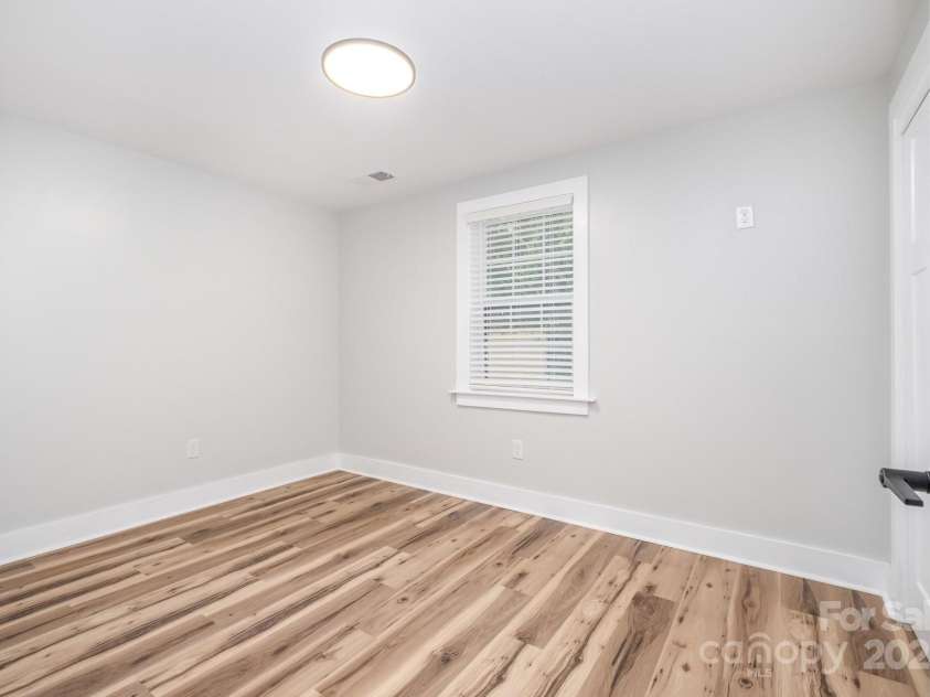 1402 Birch Street, Kannapolis, NC 28081.  MLS# CAR4315178, YatesRealty ID 4154. 