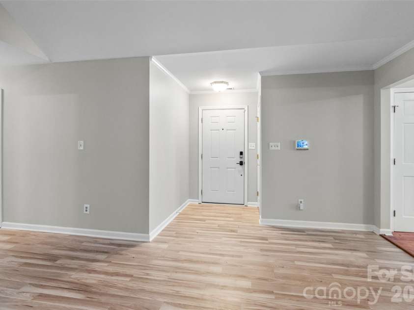 823 Thistledown Drive, Rock Hill, SC 29730.  MLS# CAR4409624, YatesRealty ID 41540. 