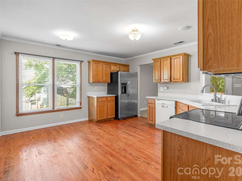 823 Thistledown Drive, Rock Hill, SC 29730.  MLS# CAR4409624, YatesRealty ID 41540. 