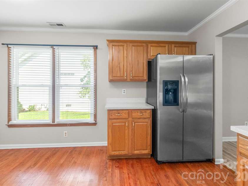 823 Thistledown Drive, Rock Hill, SC 29730.  MLS# CAR4409624, YatesRealty ID 41540. 