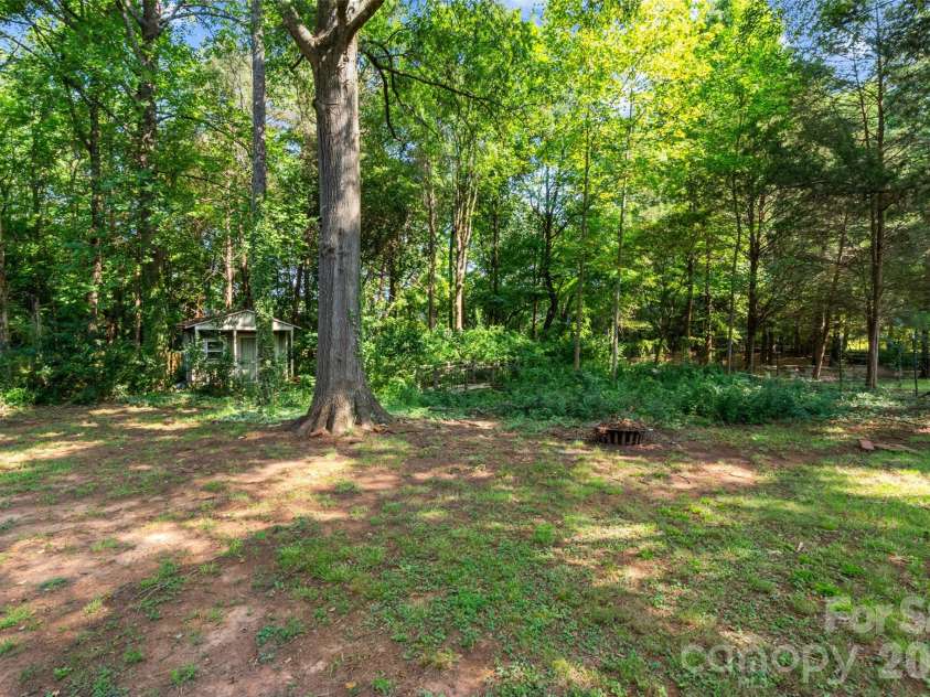 823 Thistledown Drive, Rock Hill, SC 29730.  MLS# CAR4409624, YatesRealty ID 41540. 