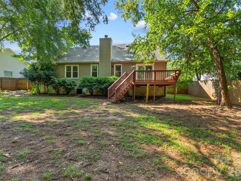 823 Thistledown Drive, Rock Hill, SC 29730.  MLS# CAR4409624, YatesRealty ID 41540. 