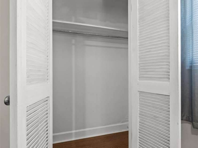 4448 Ridge Valley Drive, Charlotte, NC 28208.  MLS# CAR4410997, YatesRealty ID 41541. Closet