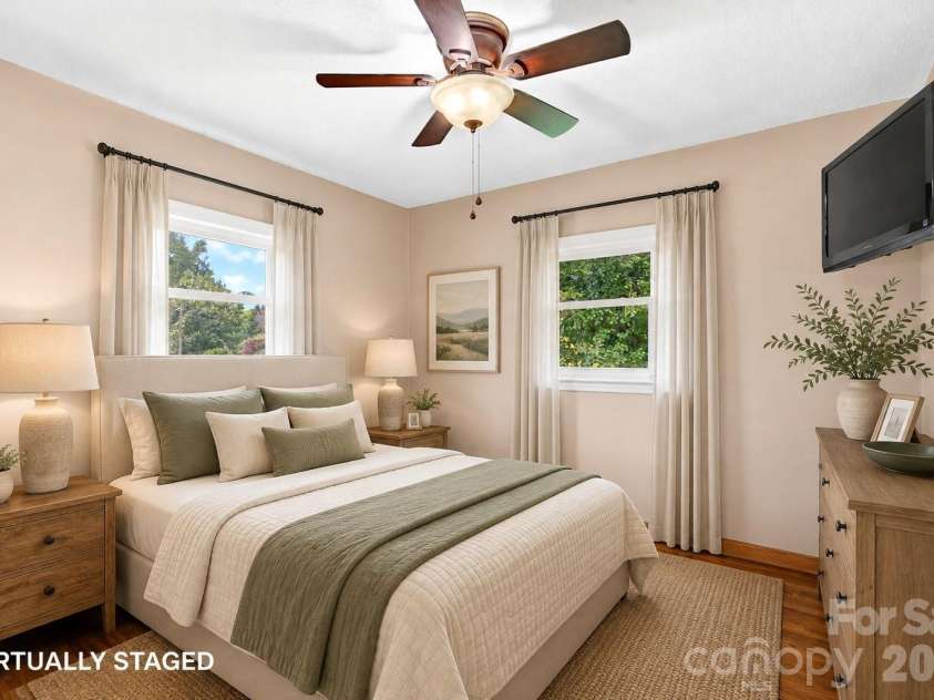 224 Cherokee Way, Marion, NC 28752.  MLS# CAR4411859, YatesRealty ID 41543. 