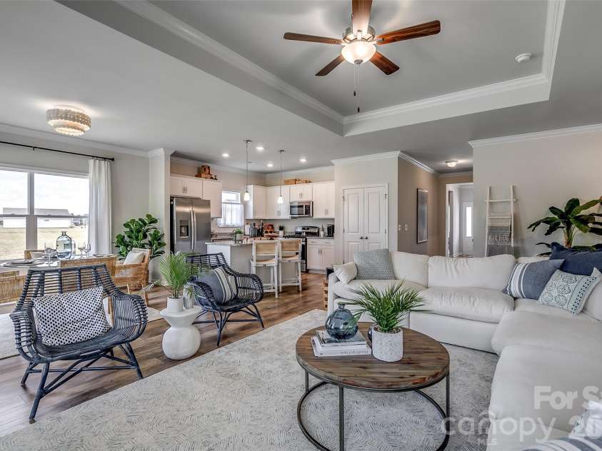 4012 Juno Drive, Charlotte, NC 28215.  MLS# CAR4407989, YatesRealty ID 41546. Photos are representative only - actual selections may vary.